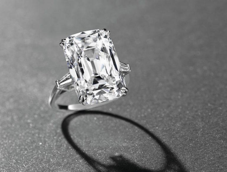 Diamond-ring-resized